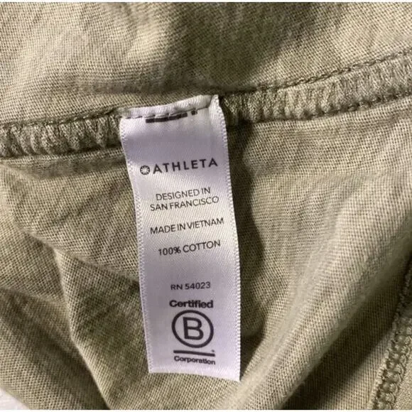 Athleta Green Camo Camouflage T-Shirt Crew Neck Short Cap Sleeve Women's Sz S - Picture 5 of 8